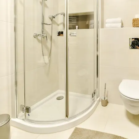 Old Town Heart Xiii - Wola Radziwie 7 شقة *