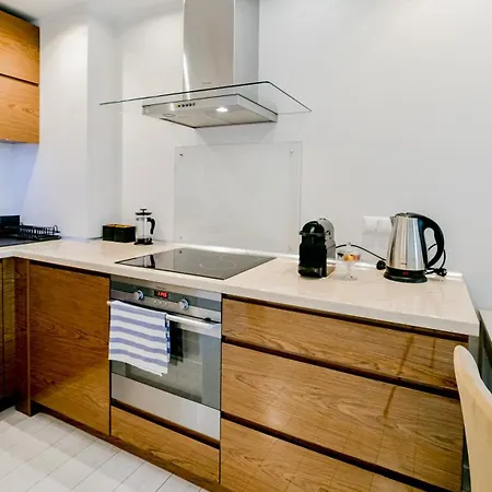 Apartment Old Town Heart Xiii - Wola Radziwie 7 *