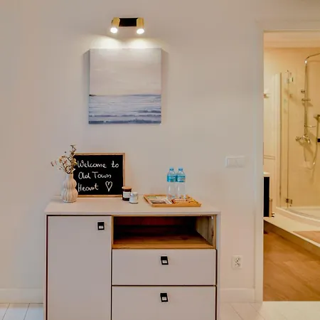 Old Town Heart Xiii - Wola Radziwie 7 * Warsaw