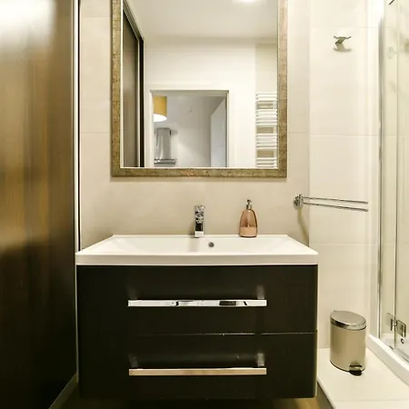 Old Town Heart Xiii - Wola Radziwie 7 Warsaw