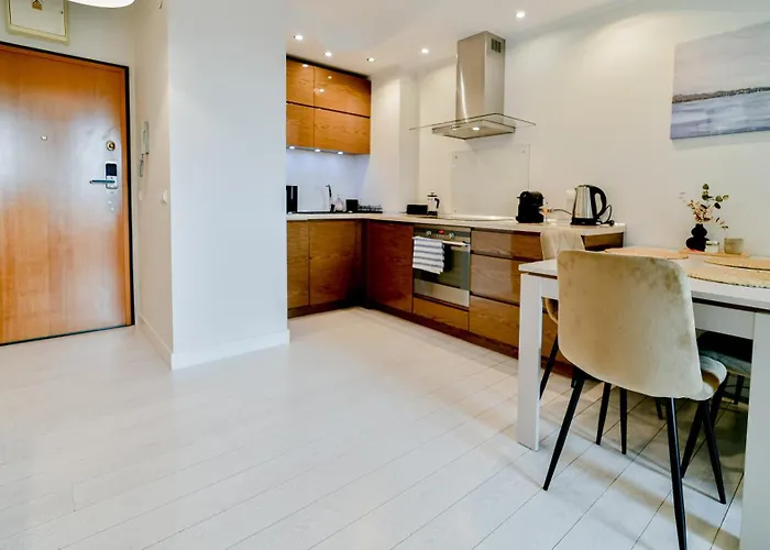 Old Town Heart Xiii - Wola Radziwie 7 Warszawa