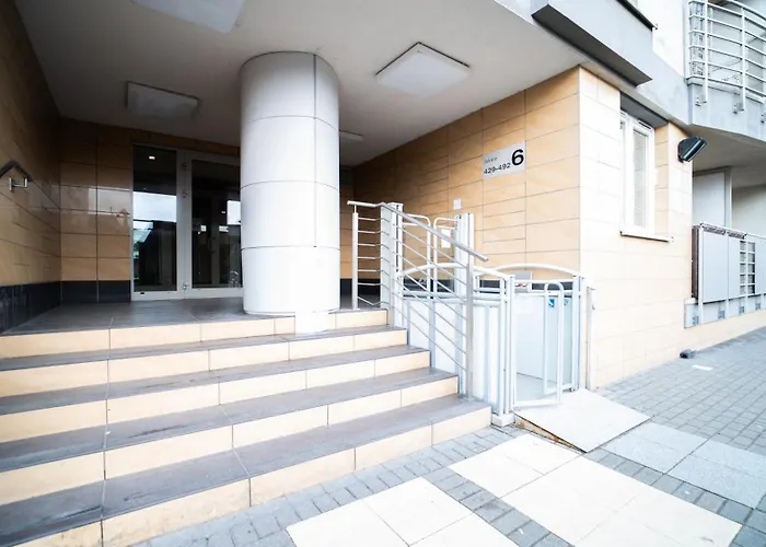 Old Town Heart Xiii - Wola Radziwie 7 * Warszawa