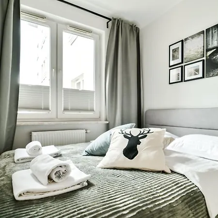 Old Town Heart Xiii - Wola Radziwie 7 Apartment